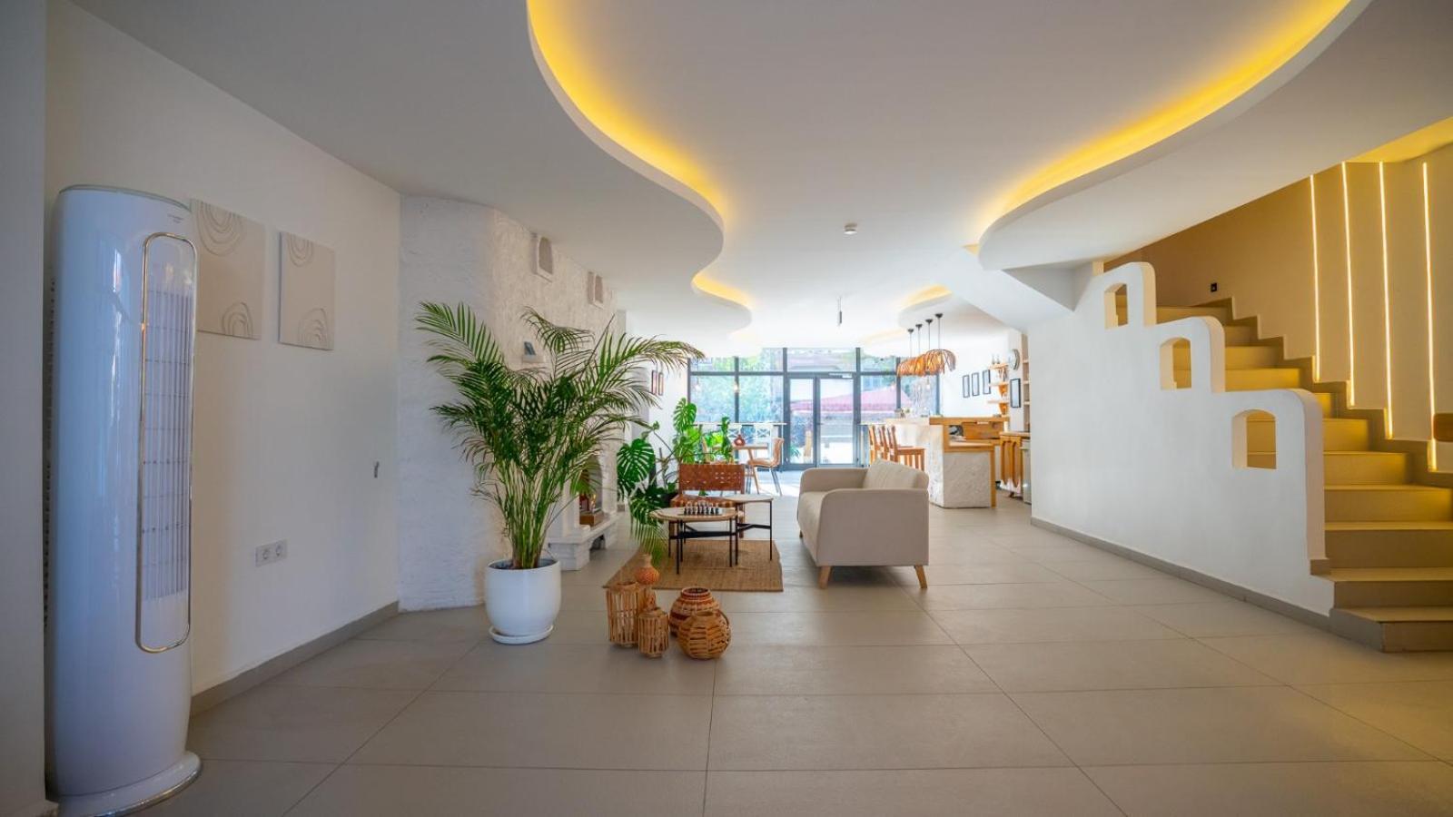 Audo Local Otel